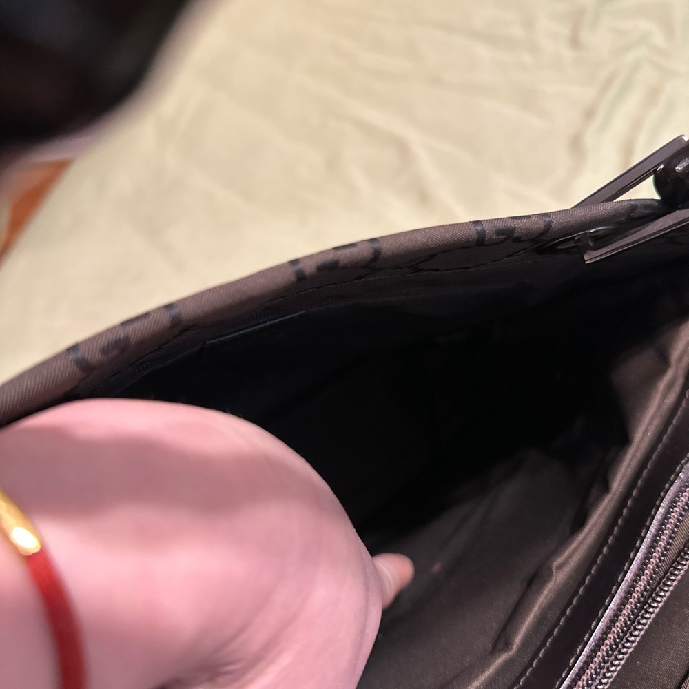 Gucci Black Monogram Tote Bag - Picture 6 of 13